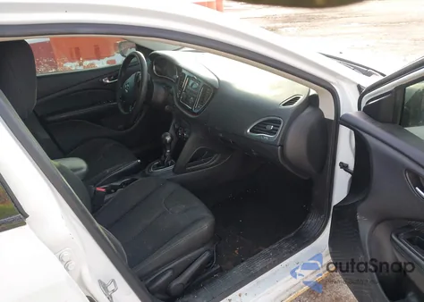 2016 Dodge Dart Sxt z USA, uszkodzony, nr VIN 1C3CDFBB7GD766477